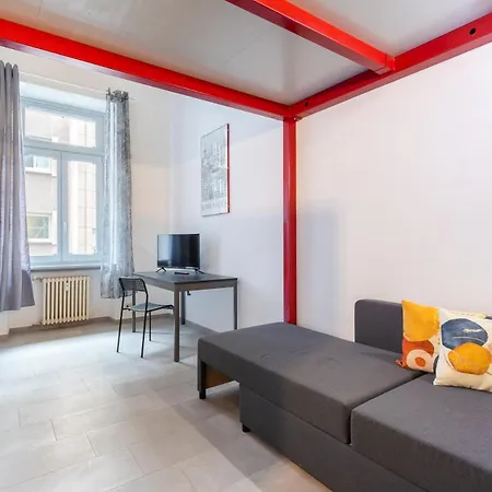 Appartamento Red Loft Torino,un Mix Di Storia E Tendenza *