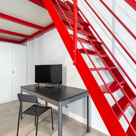 Red Loft Torino,un Mix Di Storia E Tendenza *