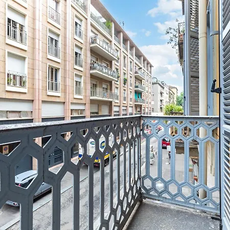 Red Loft Torino,un Mix Di Storia E Tendenza *