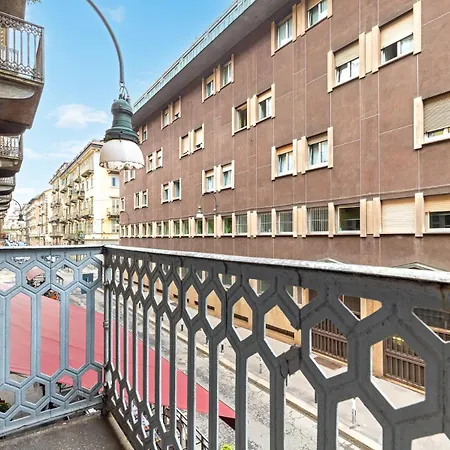 Lägenhet Red Loft Torino,un Mix Di Storia E Tendenza *