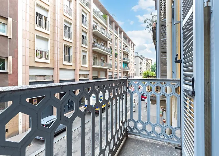 Red Loft Torino,un Mix Di Storia E Tendenza *